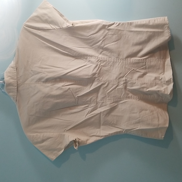 New York and company stretch cream button up short sleeve blouse medium - Picture 2 of 10